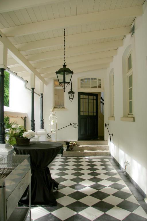 Hotel Hochzeitshaus เอาริคช์ ภายนอก รูปภาพ
