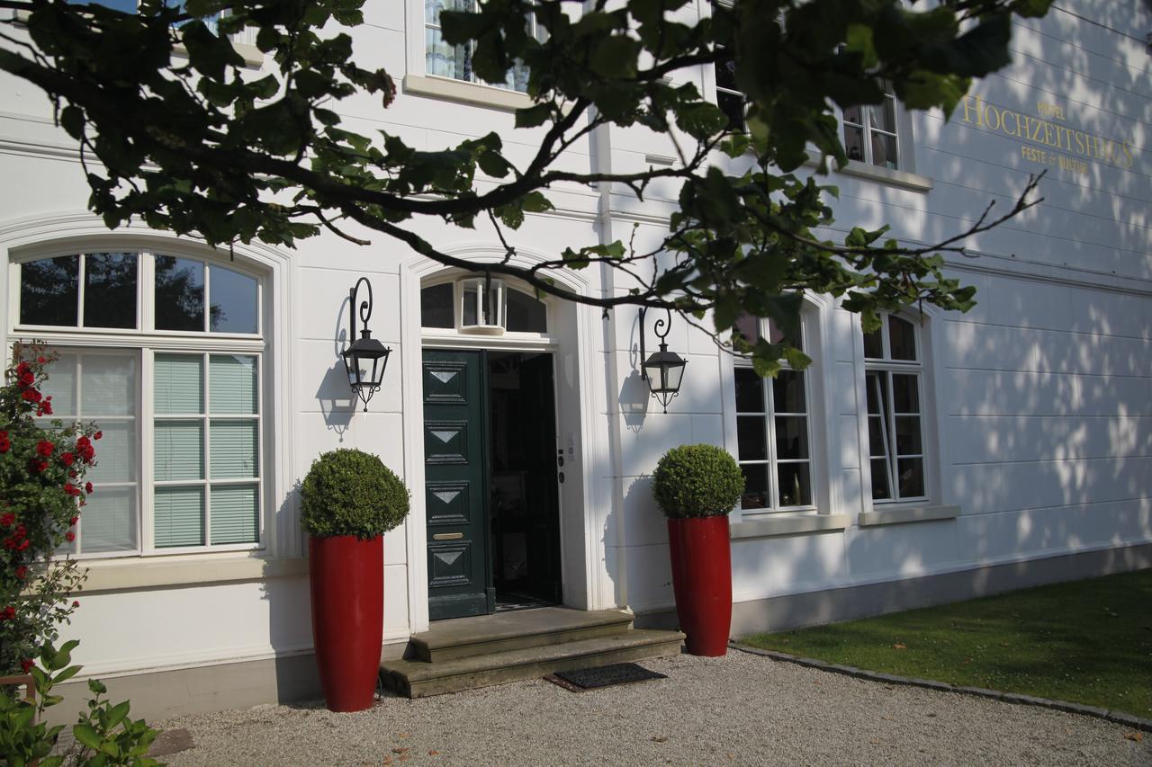 Hotel Hochzeitshaus เอาริคช์ ภายนอก รูปภาพ